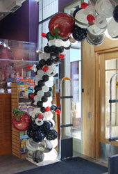 spiral entrance balloon arch