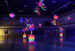 Neon balloon decor