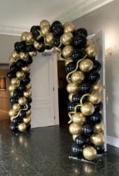 black & gold prom