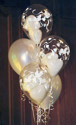 Wedding balloon bouquet