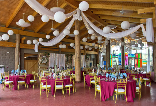 balloon ceiling in tent