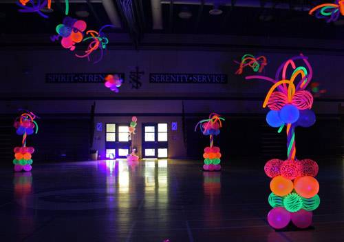 Neon balloon decor